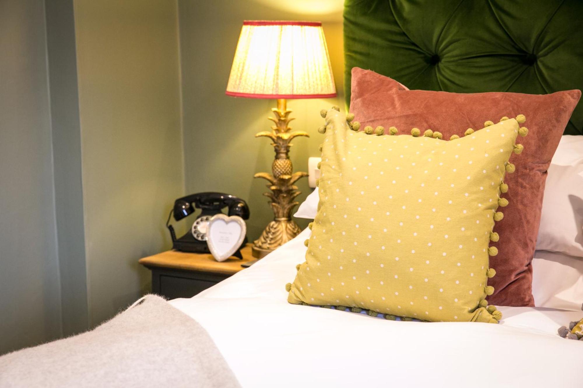 Leeds Castle Stable Courtyard Bed And Breakfast Maidstone Buitenkant foto